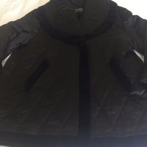 Escada Couture black satin Quilted Coat size 34